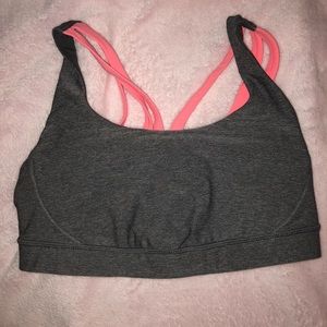 Lulu lemon sports bra size 6